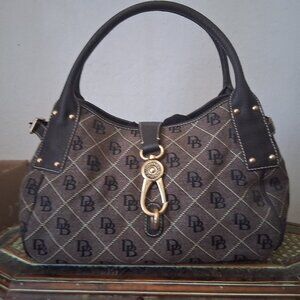 DOONEY & BOURKE SHOULDER BAG